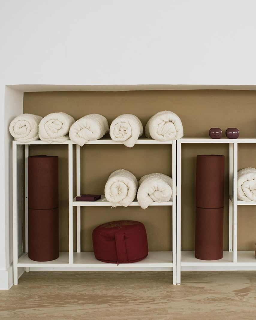 Material de pilates y yoga en Clínica Meraki Melilla